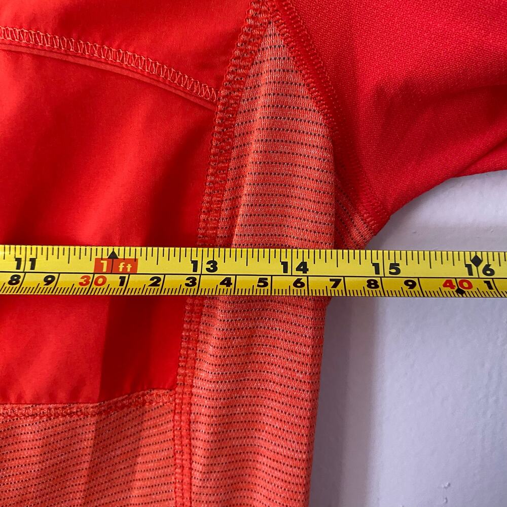 Lululemon Coral Orange Fast Track Short Sleeve Tee Athleisure Women's size 2 - Picture 8 of 9